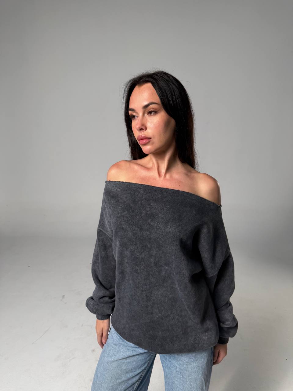 NEXO Off-shoulder hoodie