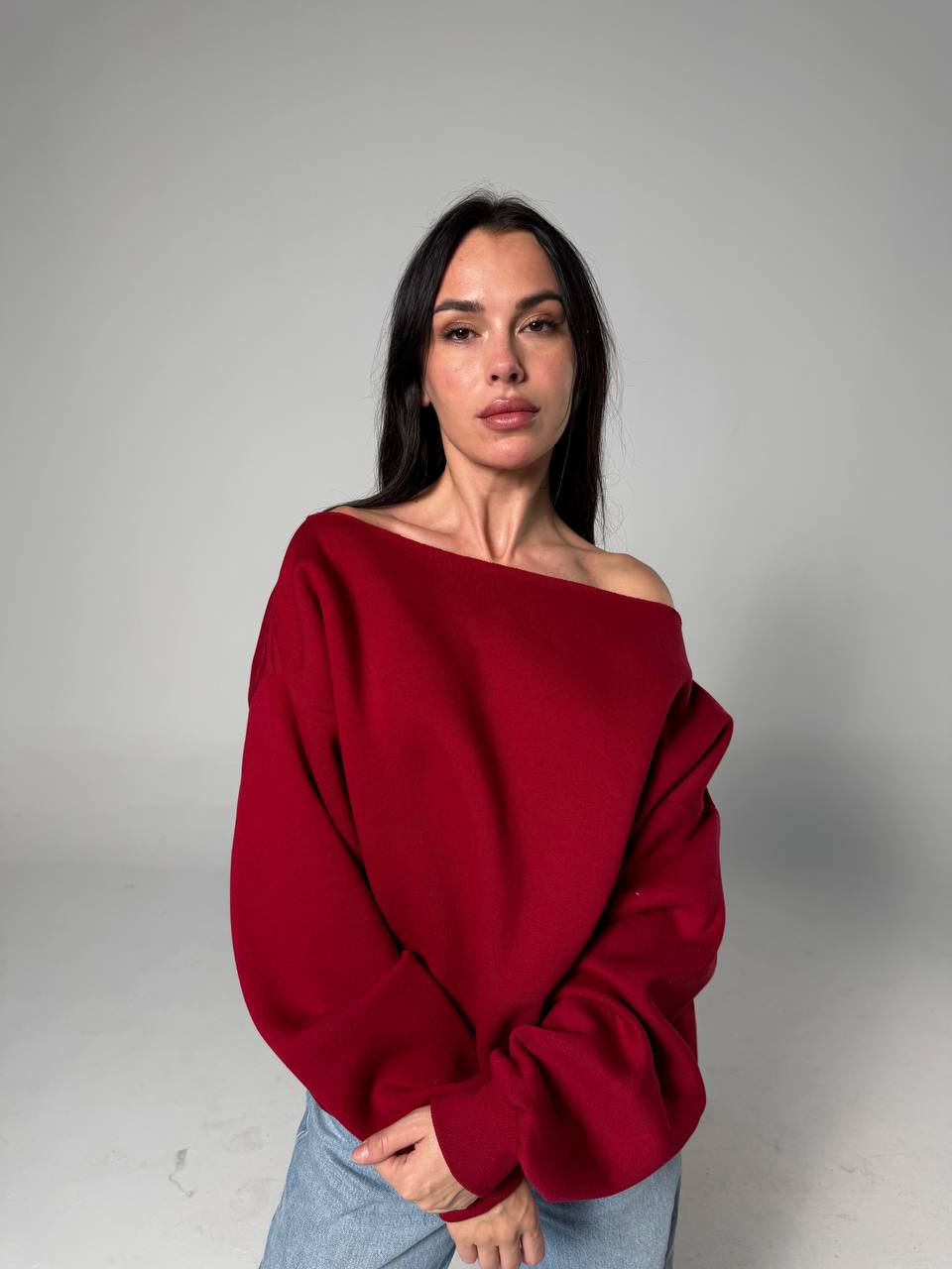 NEXO Off-shoulder hoodie